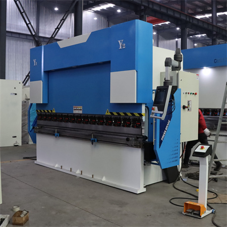 O freo de prensa de 63 toneladas ofrece un freno de prensa de ferro automático e efectivo, prensa hidráulica pesada e grande