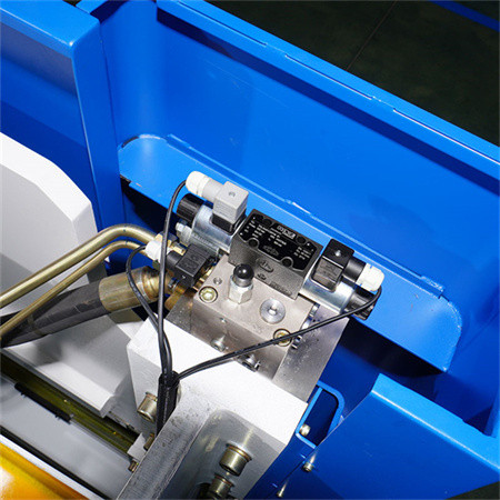Novo centro de doblado de servo de chapa metálica WC67K 300T/4000 CNC dobladora de paneles freno de prensa súper automatizado