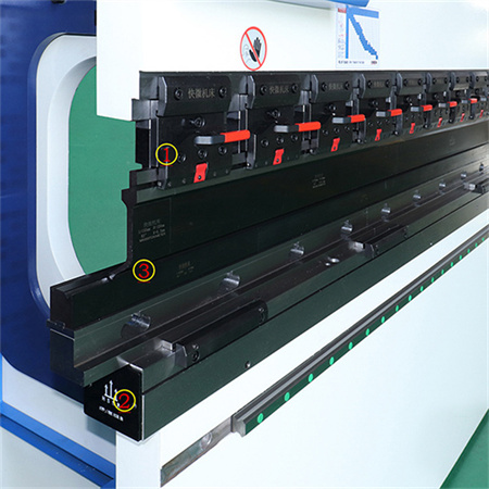 Dobladora de chapas hidráulica CNC Prensa Freno Equipo de máquina ferramenta TAM-130/2500