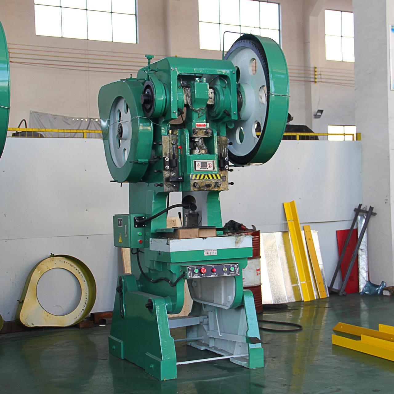 Máquina de perforación de alta velocidade con alimentador automático mini CNC de 10 toneladas