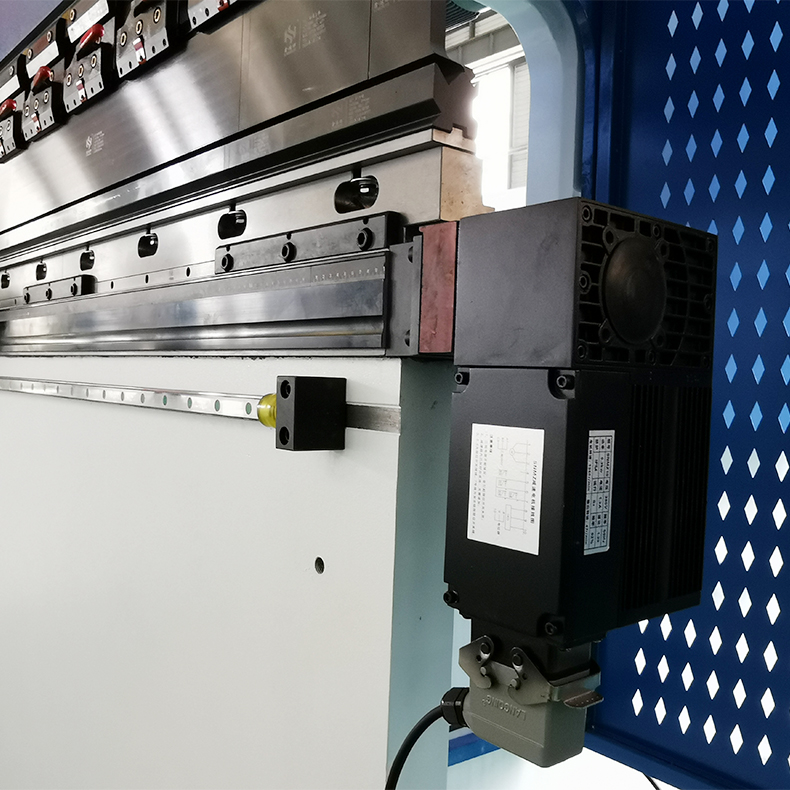 Prensa plegadora hidráulica CNC de 4 eixes 160t-4000