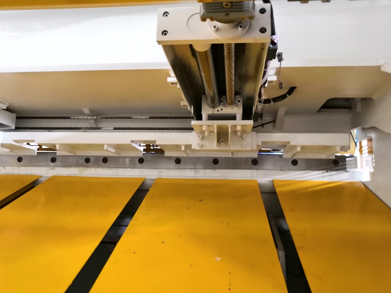 6mm Q11 Electric Sheet Plate Shearing Machine 8 Feet Sheet Metal Shearing Machine Máquina de corte de chapas eléctrica Q11 de 6 mm Máquina de corte de chapas de 8 pés