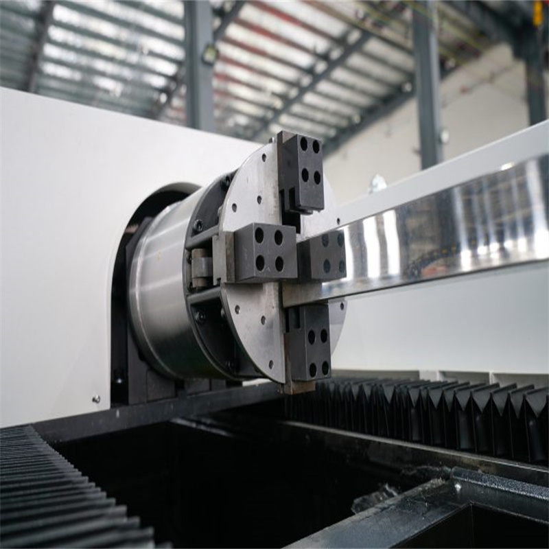 Precio da máquina de corte con láser de fibra de 3kw de alta calidade en China
