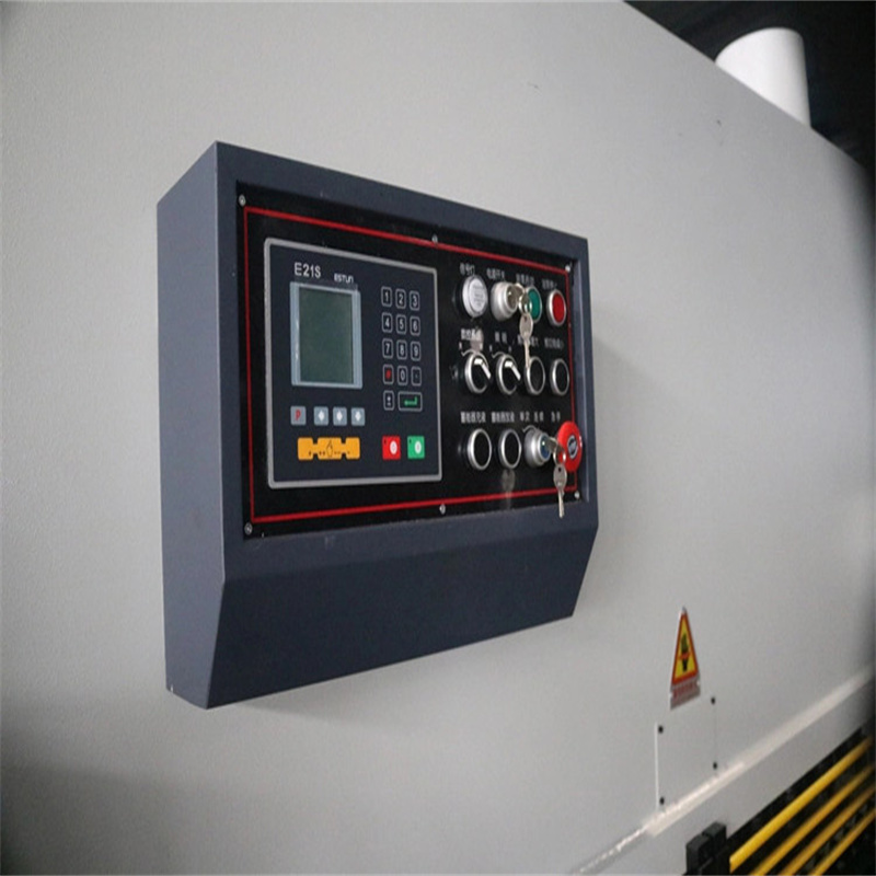 Máquina de corte de placas de chapa de viga oscilante CNC de péndulo hidráulico