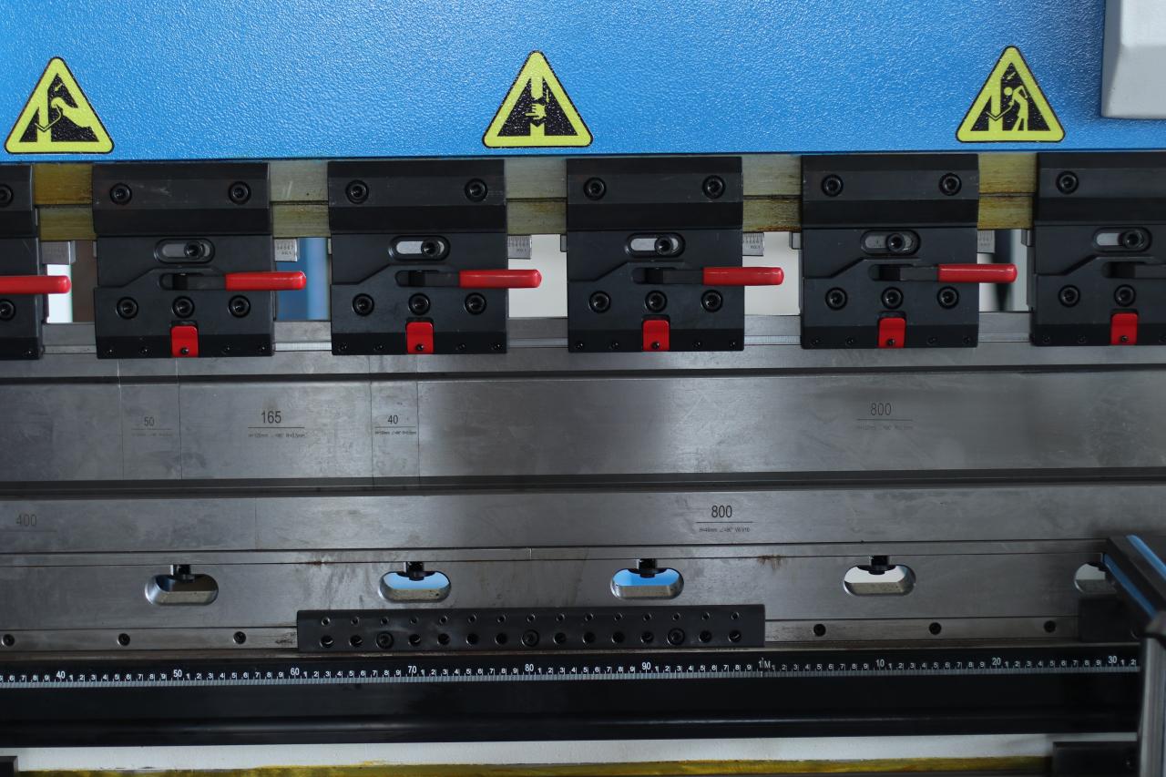 Máquina de freno de prensa hidráulica CNC Servo doblador de prensa eléctrica 40T