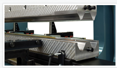 Máquina dobradora de follas de alta potencia totalmente automática e máquina de freo de prensa CNC