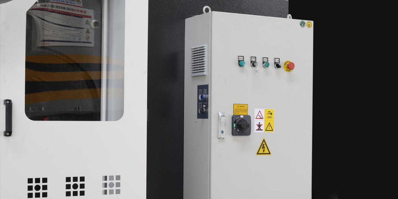 Prensa plegadora hidráulica Wc67 / máquina dobladora de prensa CNC / máquina dobladora de placas China
